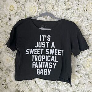 Billabong cropped graphic short sleeve tee shirt